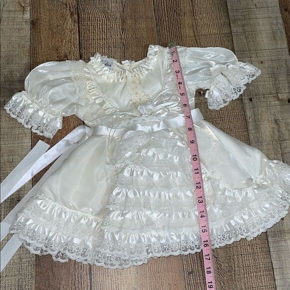 Frilly Girl Vintage Lydia Beautiful Lace Cream ruffle Party dress - Picture 4 of 5